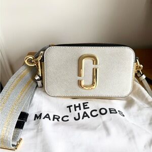Marc Jacobs Snapshot Crossbody Bag
